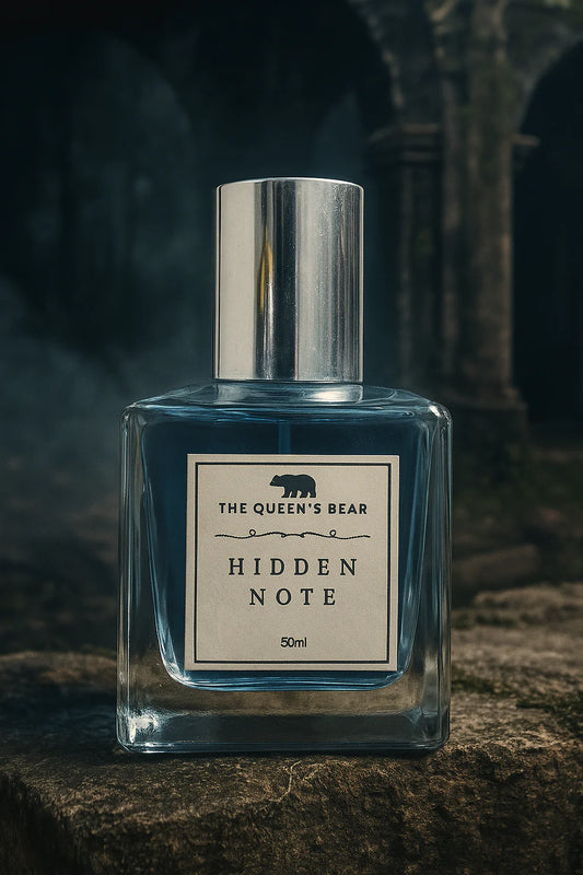 The Queen's Bear -Hidden Note-